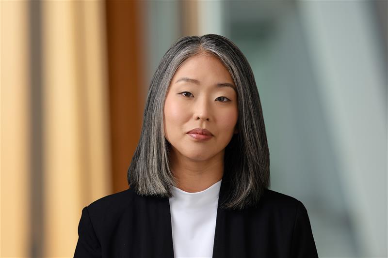 Photographic portrait of Helen Byon